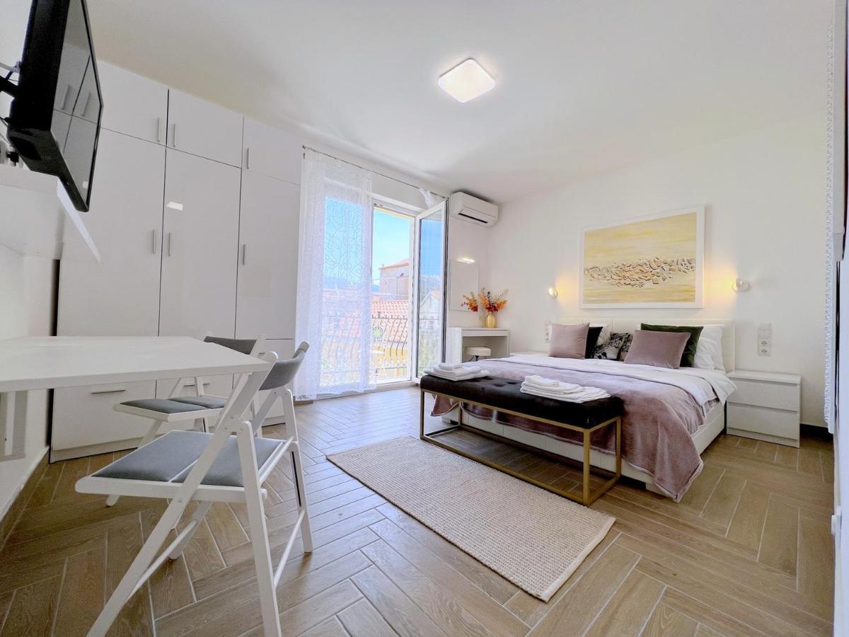 King Residence Old Town Rab - Adults Only Rab Town Eksteriør billede