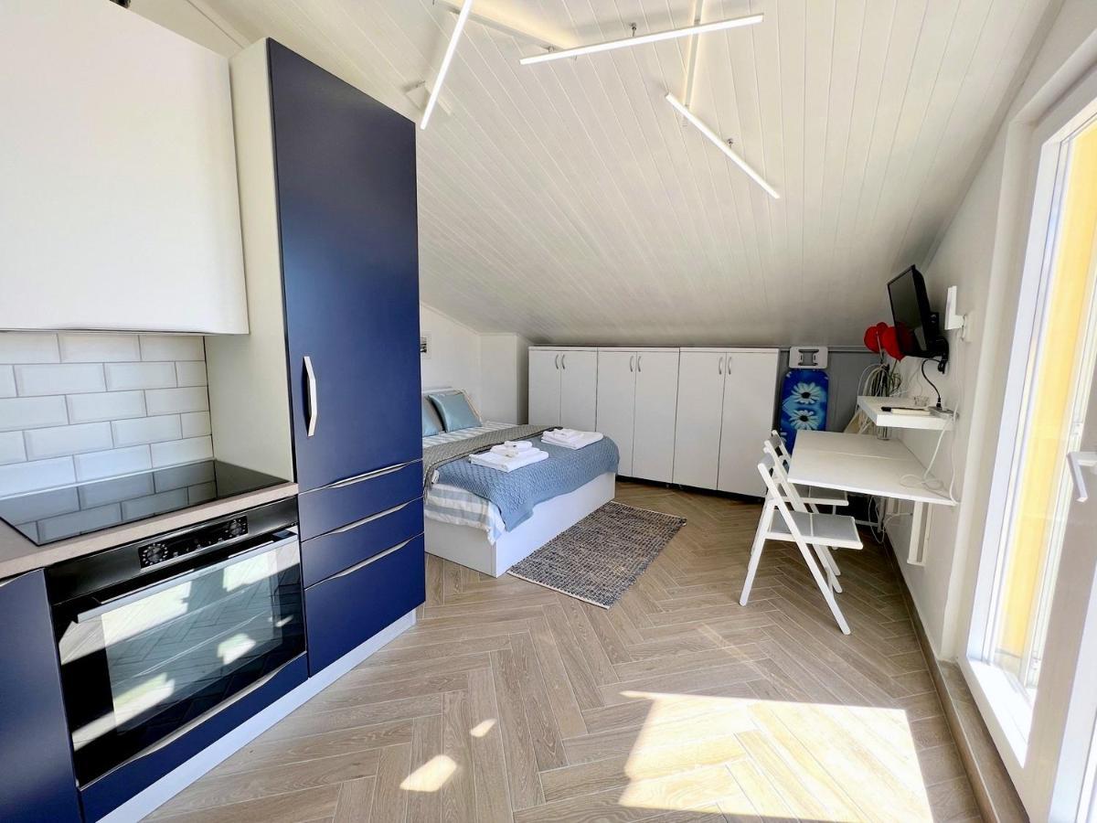 King Residence Old Town Rab - Adults Only Rab Town Eksteriør billede