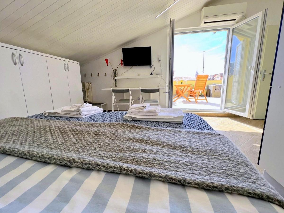 King Residence Old Town Rab - Adults Only Rab Town Eksteriør billede